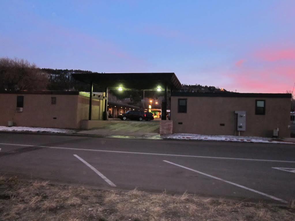 Rodeway Inn & Suites Williams Downtowner-Rte 66 Eksteriør bilde